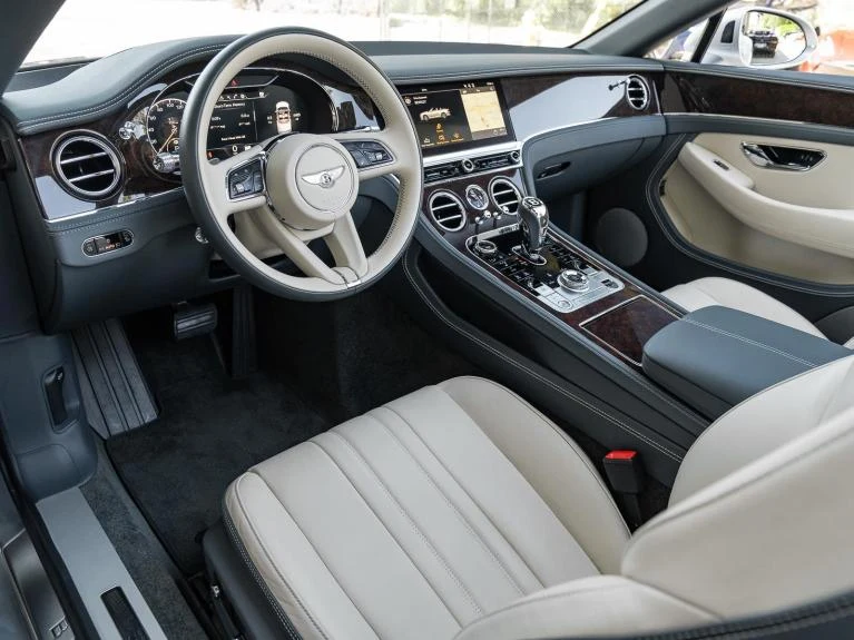 2022 Bentley Continental GTC V8 (3rd Generation), 6/20