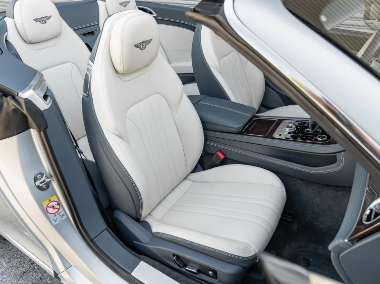 2022 Bentley Continental GTC V8 (3rd Generation), 8/20