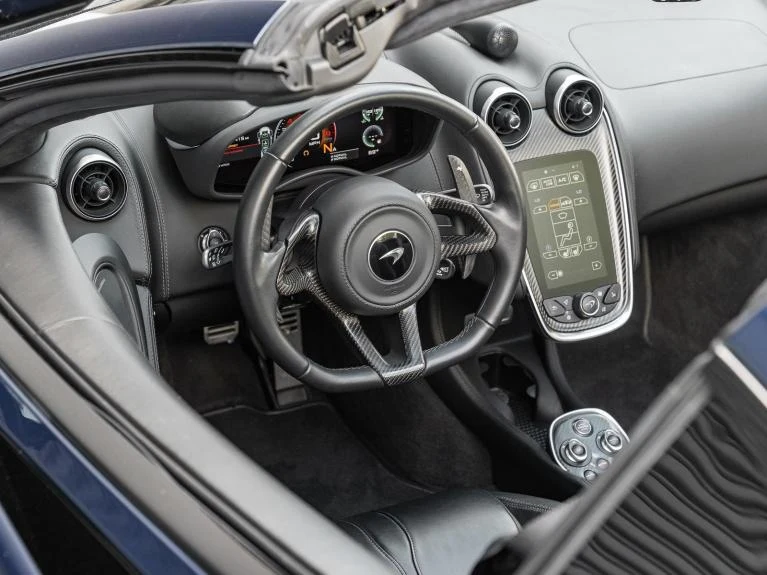 2020 McLaren 570S Spider, 8/20