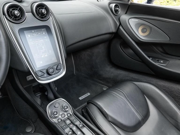 2020 McLaren 570S Spider, 17/20