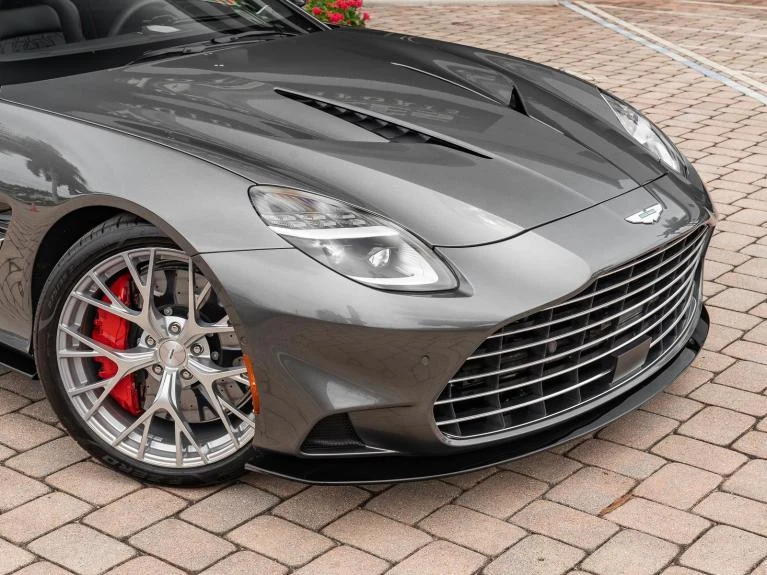 2025 Aston Martin Vanquish III, 7/20