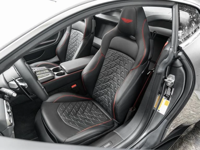 2025 Aston Martin Vanquish III, 12/20