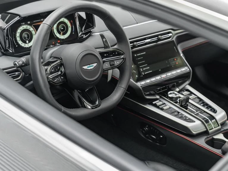 2025 Aston Martin Vanquish III, 16/20