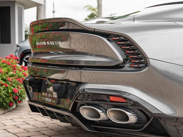 2025 Aston Martin Vanquish III, 19/20