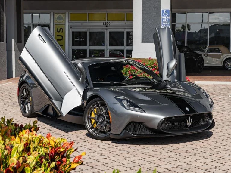 2022 Maserati MC20 Coupé, 3/20