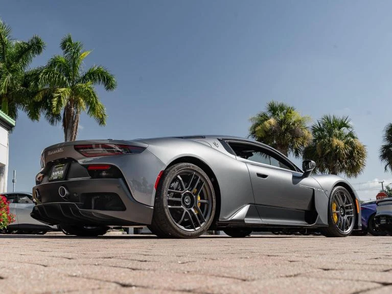 2022 Maserati MC20 Coupé, 19/20