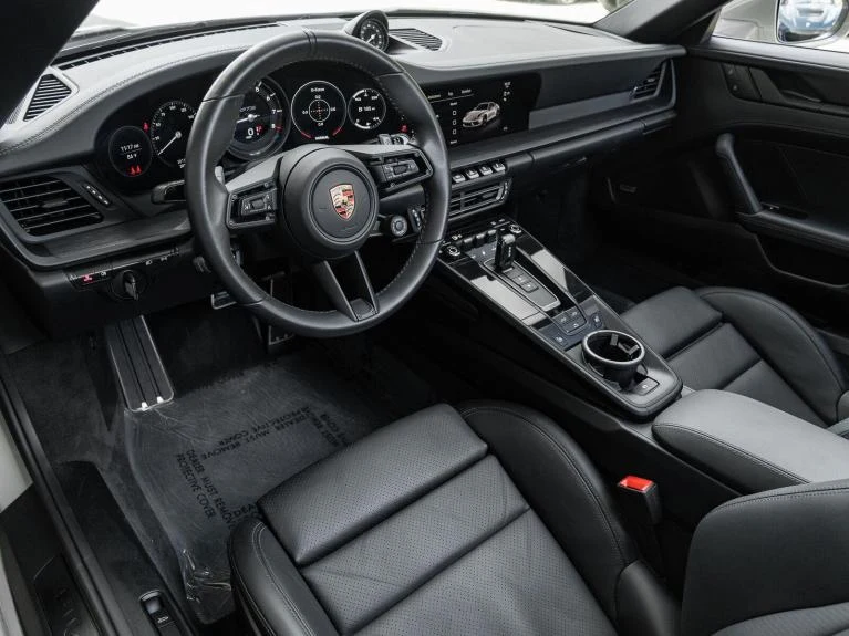 2024 Porsche 911 (992.1) Carrera GTS Cabriolet, 2/20
