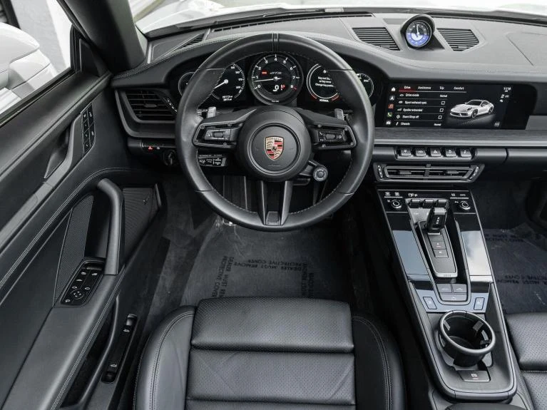 2024 Porsche 911 (992.1) Carrera GTS Cabriolet, 14/20