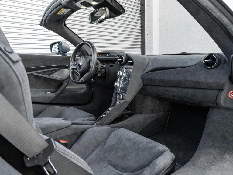 2020 McLaren 720S Spider, 8/20