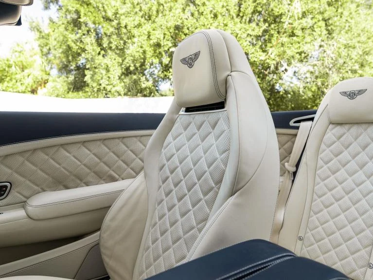 2016 Bentley Continental GTC W12 (2nd Generation), 6/20