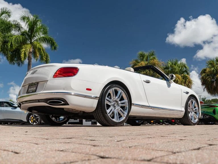 2016 Bentley Continental GTC W12 (2nd Generation), 19/20