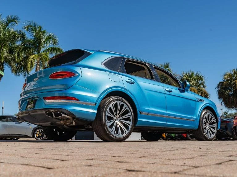 2022 Bentley Bentayga V8, 4/20