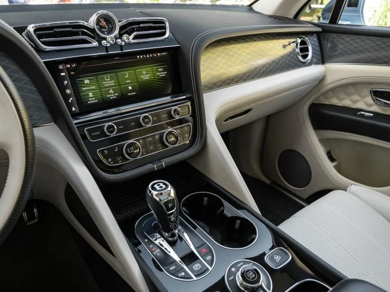 2022 Bentley Bentayga V8, 11/20