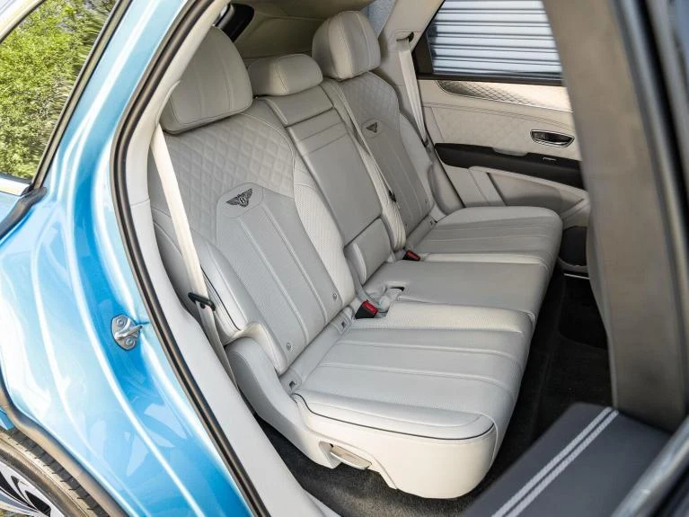 2022 Bentley Bentayga V8, 16/20