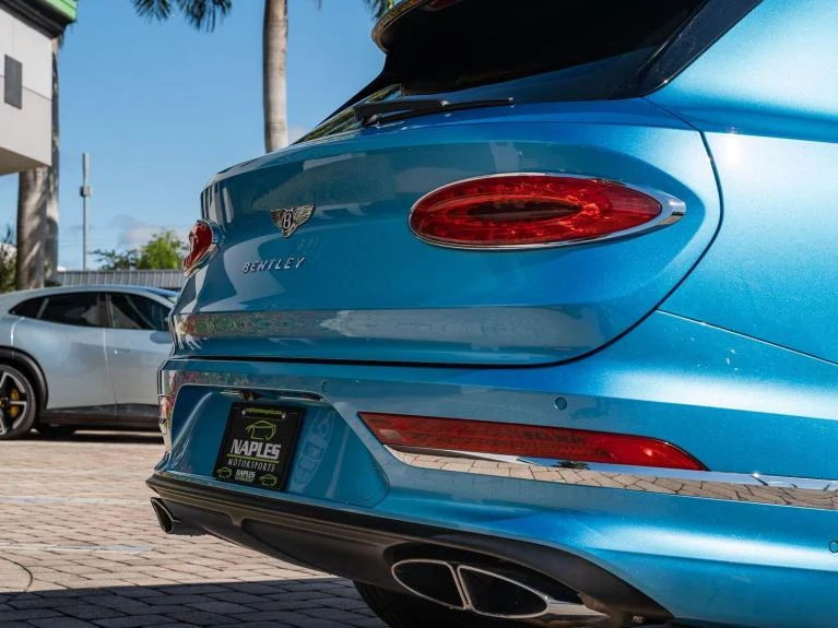 2022 Bentley Bentayga V8, 19/20