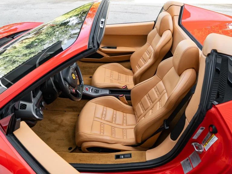 2014 Ferrari 458 Spider, 19/20