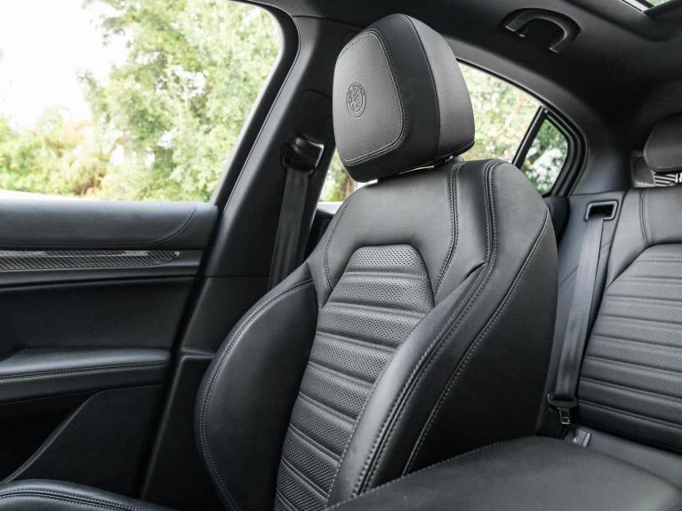 2022 Alfa Romeo Stelvio Quadrifoglio, 16/20
