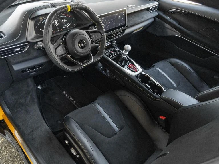 2027 Lotus Emira V6 SE, 2/30