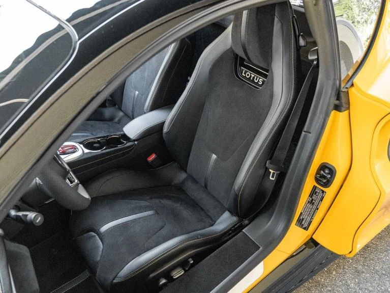 2027 Lotus Emira V6 SE, 3/30