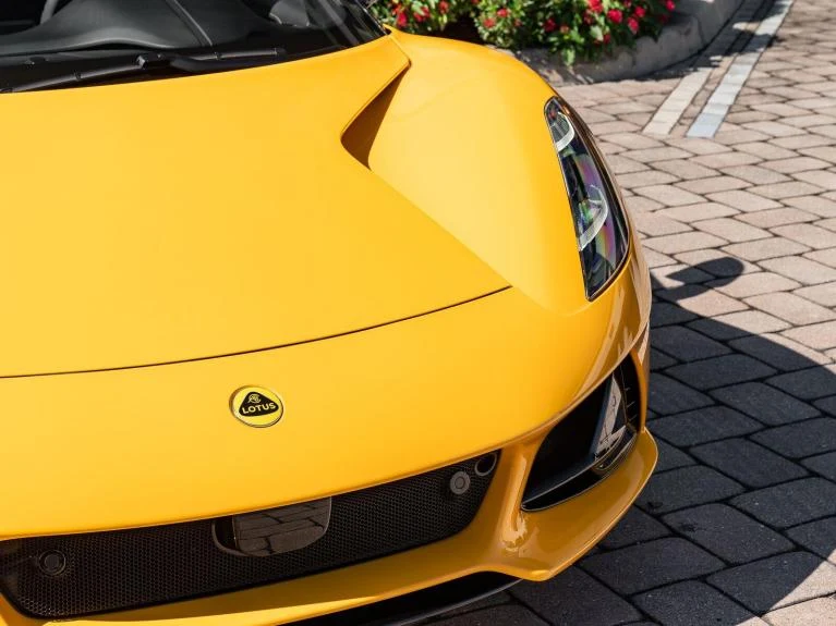 2027 Lotus Emira V6 SE, 10/30
