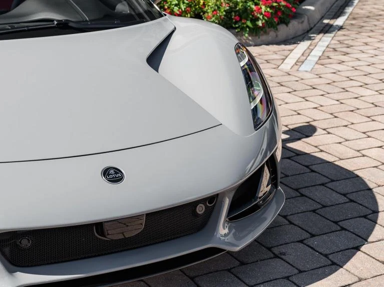 2027 Lotus Emira V6 SE, 12/30