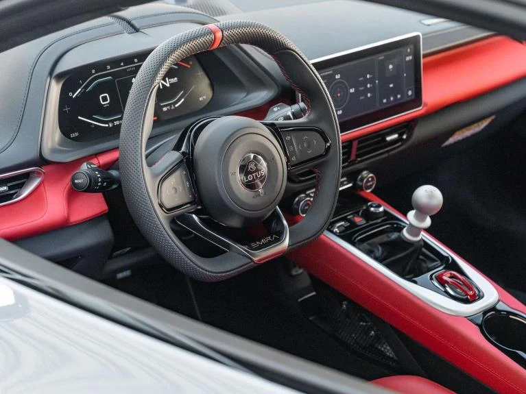 2027 Lotus Emira V6 SE, 13/30