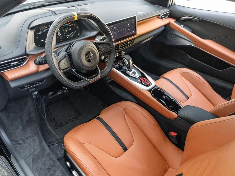 2027 Lotus Emira Turbo SE, 2/30