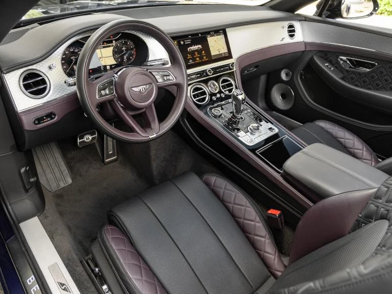 2023 Bentley Continental GTC V8, 7/30
