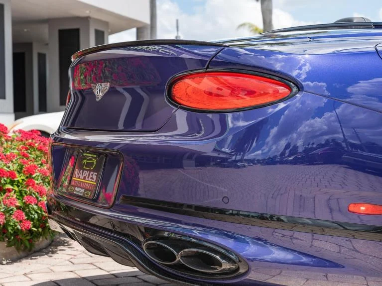 2023 Bentley Continental GTC V8, 17/30