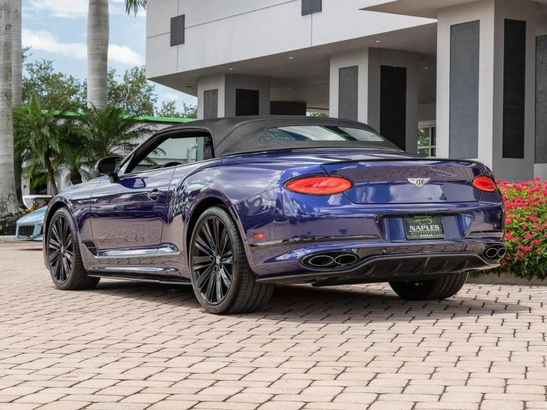 2023 Bentley Continental GTC V8, 28/30