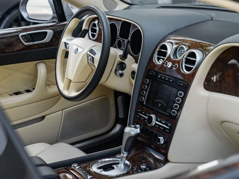 2011 Bentley Continental Flying Spur Speed, 21/30