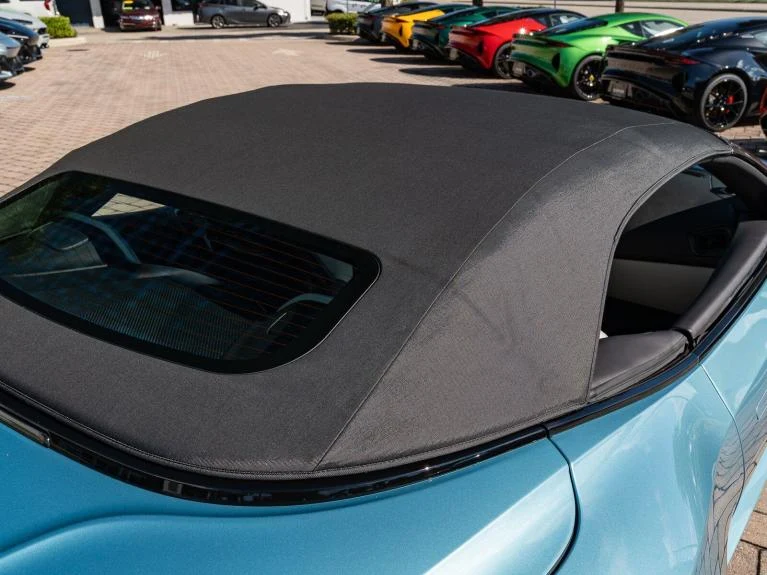2023 Aston Martin DBS 770 Ultimate Volante, 27/30