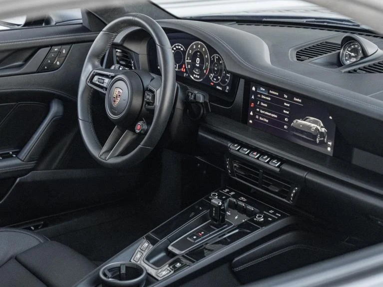 2026 Porsche 911 Carrera 4 GTS, 21/30