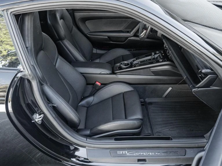 2026 Porsche 911 Carrera 4 GTS, 23/30