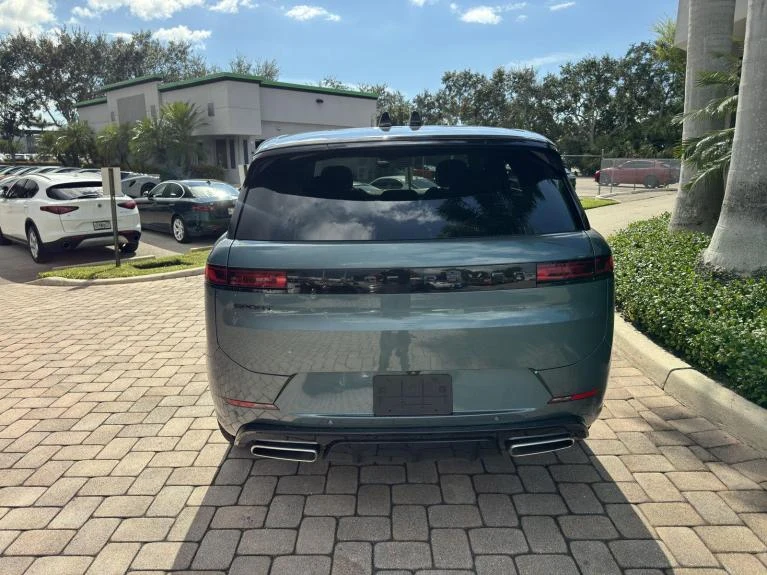 2025 Land Rover Range Rover Sport Dynamic SE, 4/11