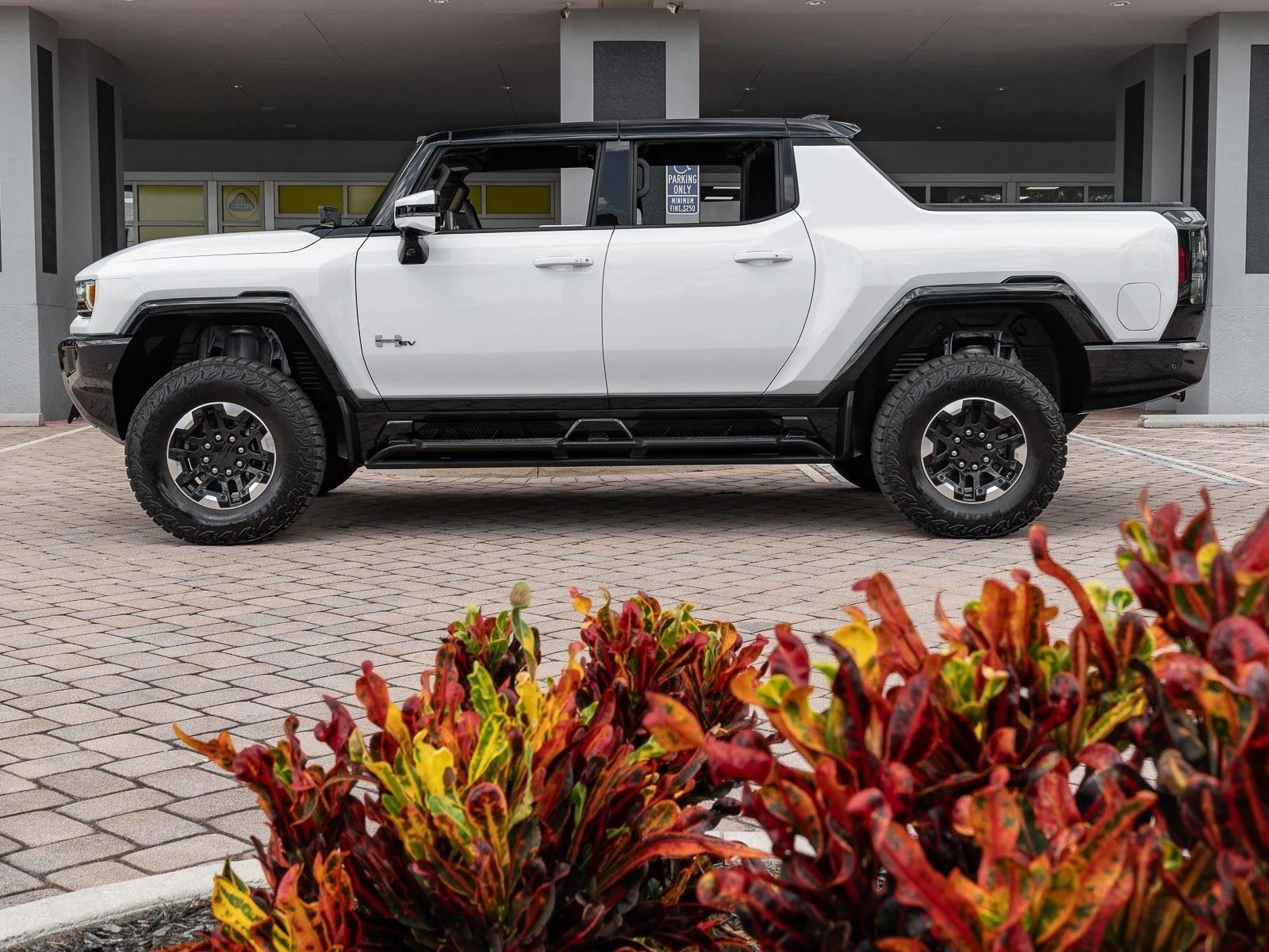 2022 GMC HUMMER EV Pickup Edition 1, 9/30