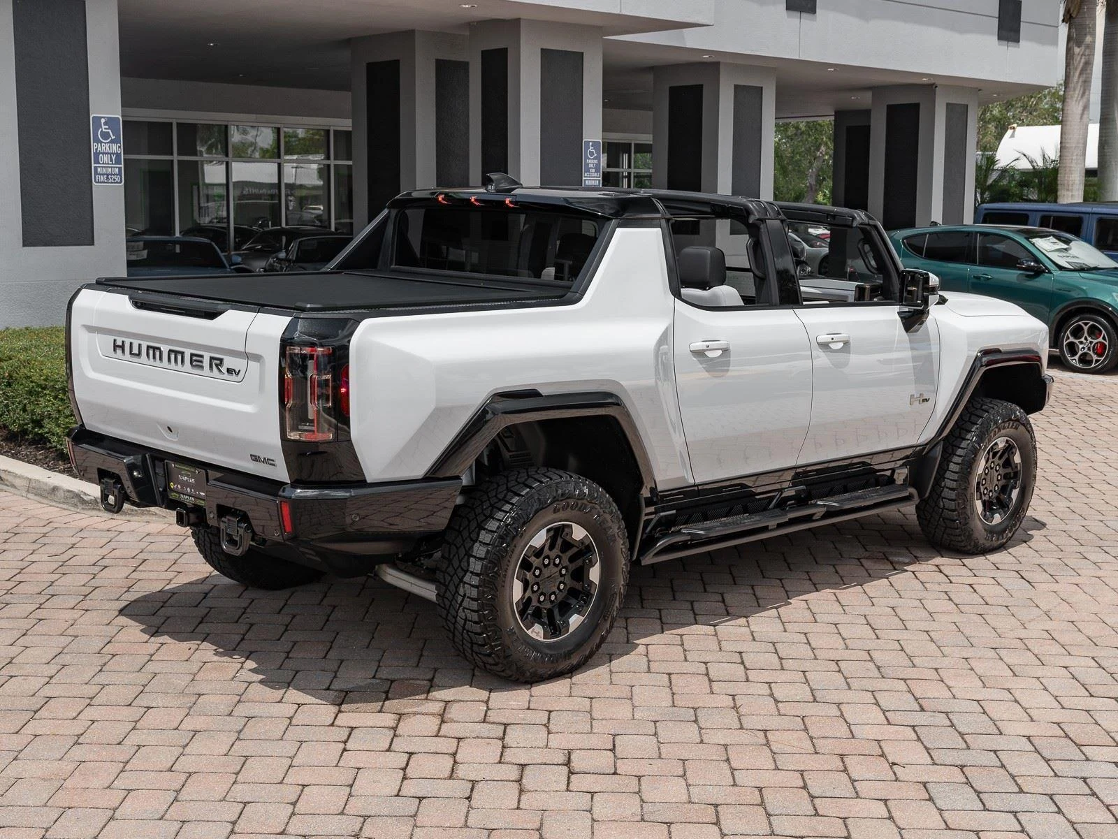 2022 GMC HUMMER EV Pickup Edition 1, 29/30
