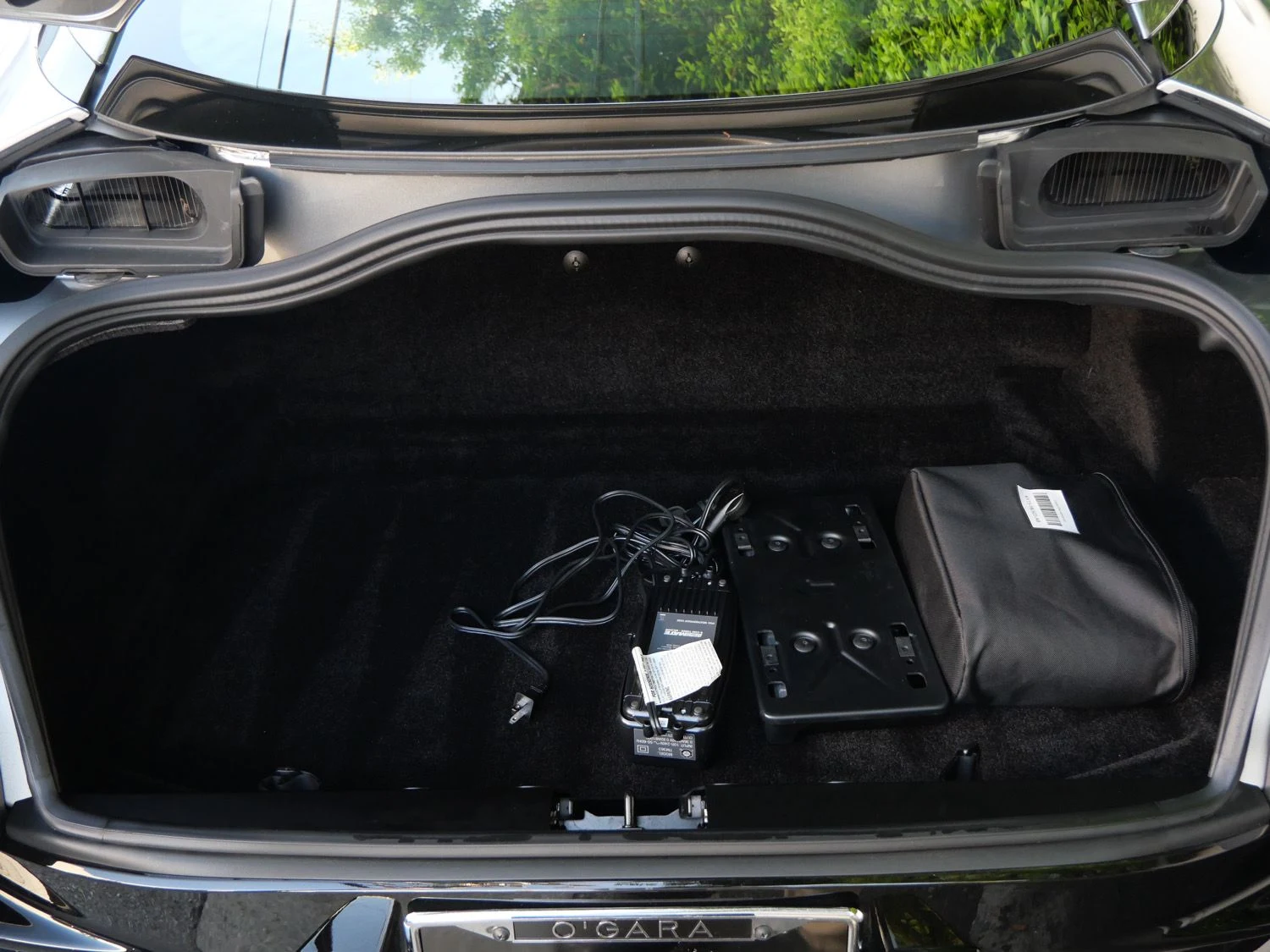 2024 Aston Martin DB12 trunk