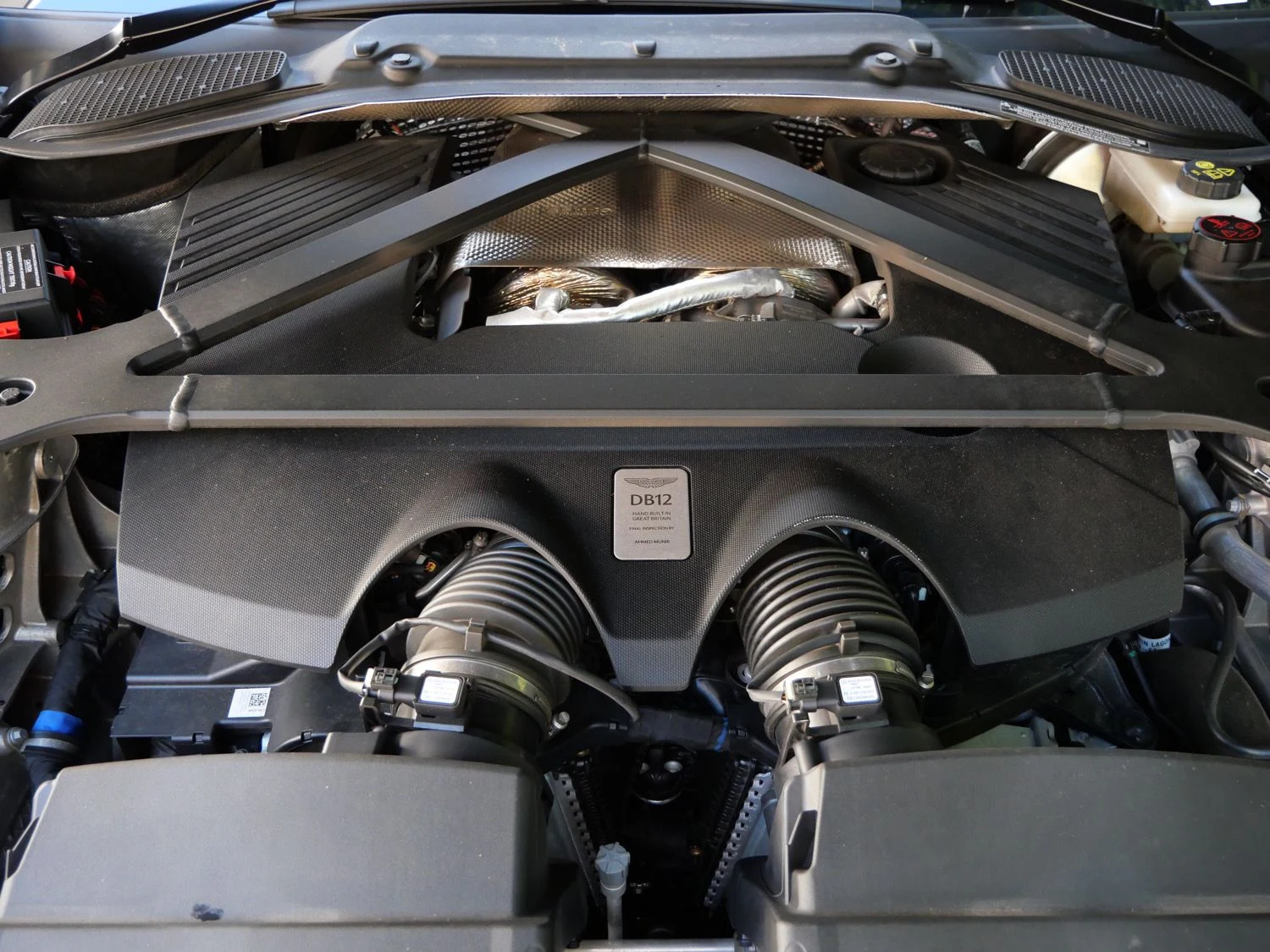 2024 Aston Martin DB12 engine
