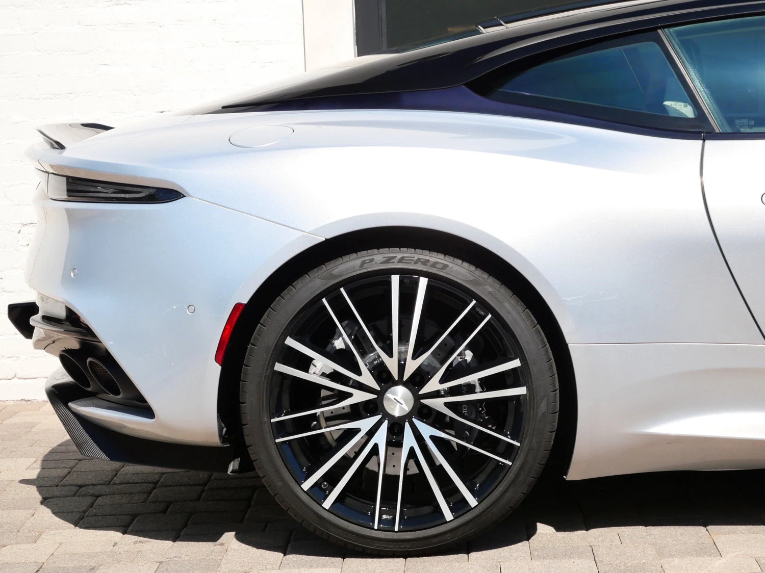 2021 Aston Martin DBS Superleggera for sale, exterior, Silver