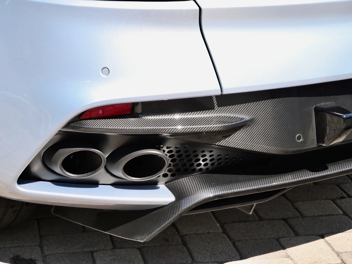2021 Aston Martin DBS Superleggera for sale, exterior, Silver
