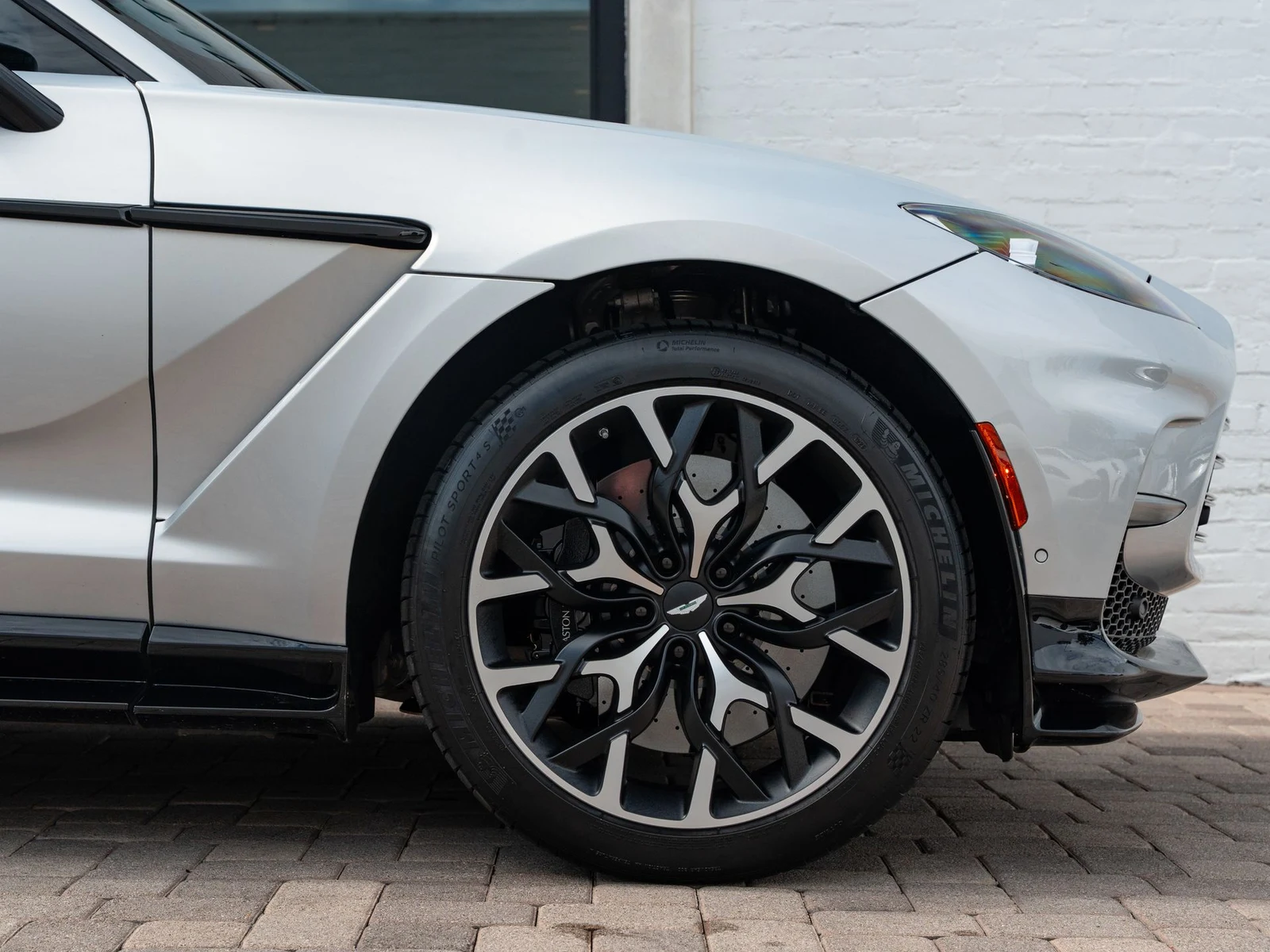 2023 Aston Martin DBX707 for sale, exterior, Silver