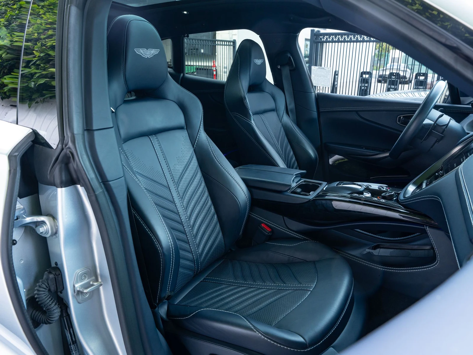 2023 Aston Martin DBX707 interior, seats, Dark Knight