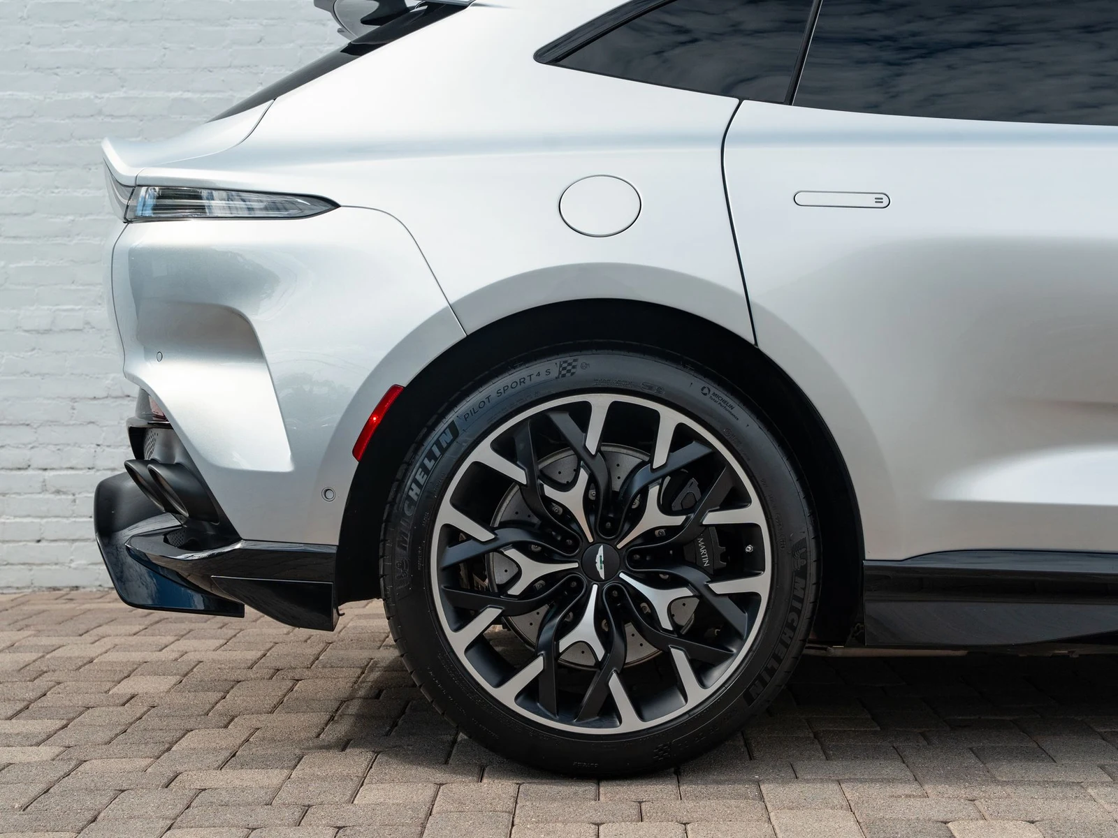 2023 Aston Martin DBX707 for sale, exterior, Silver