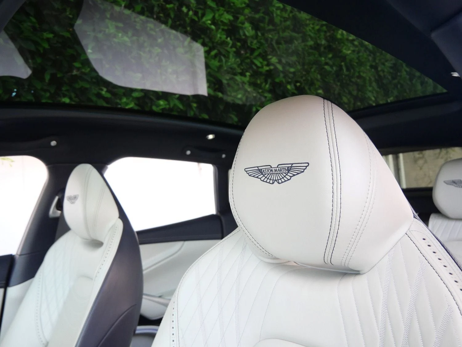 2023 Aston Martin DBX interior, seats, Dark Knight