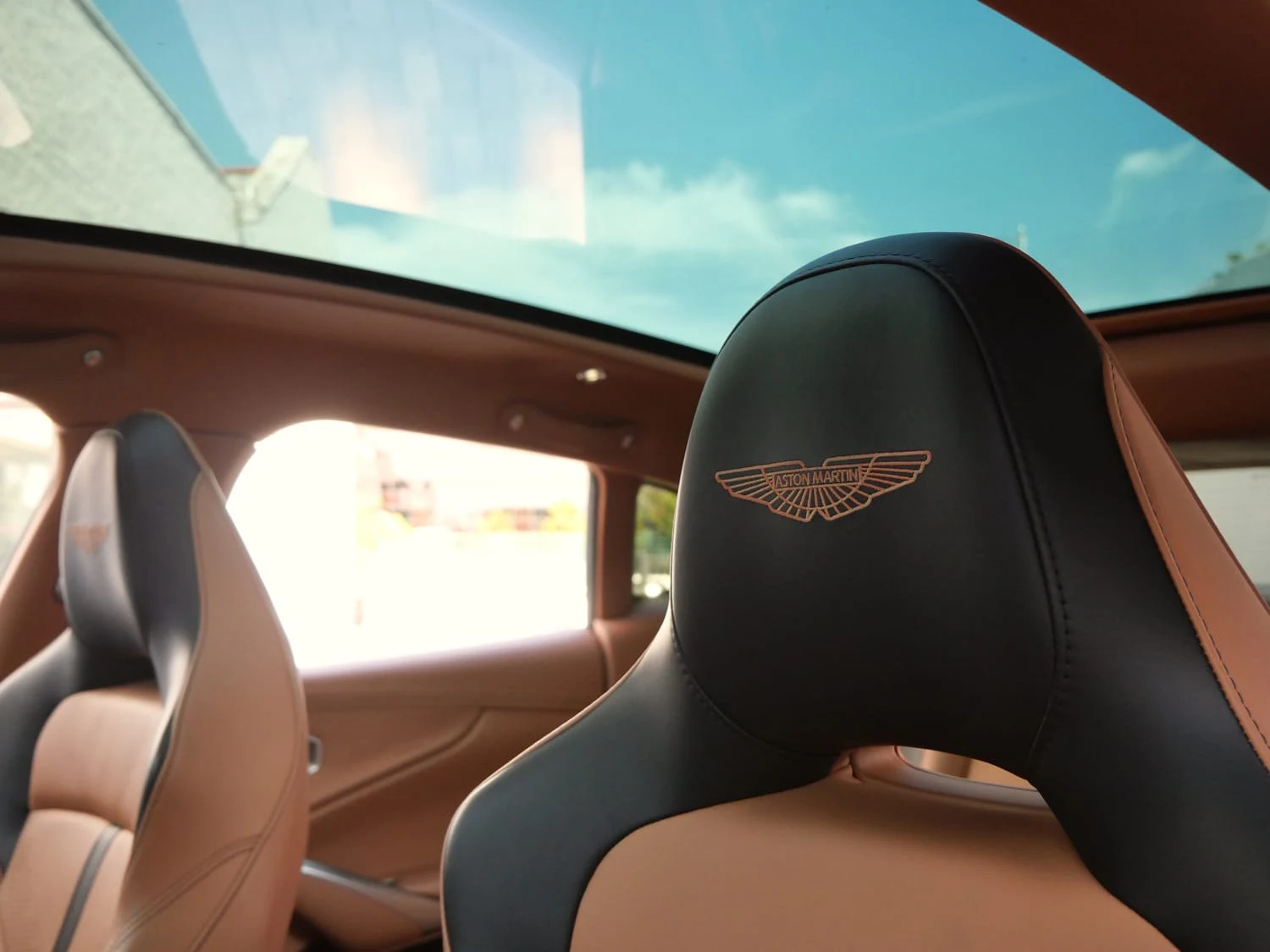 2023 Aston Martin DBX707 interior, Copper Tan Metallic