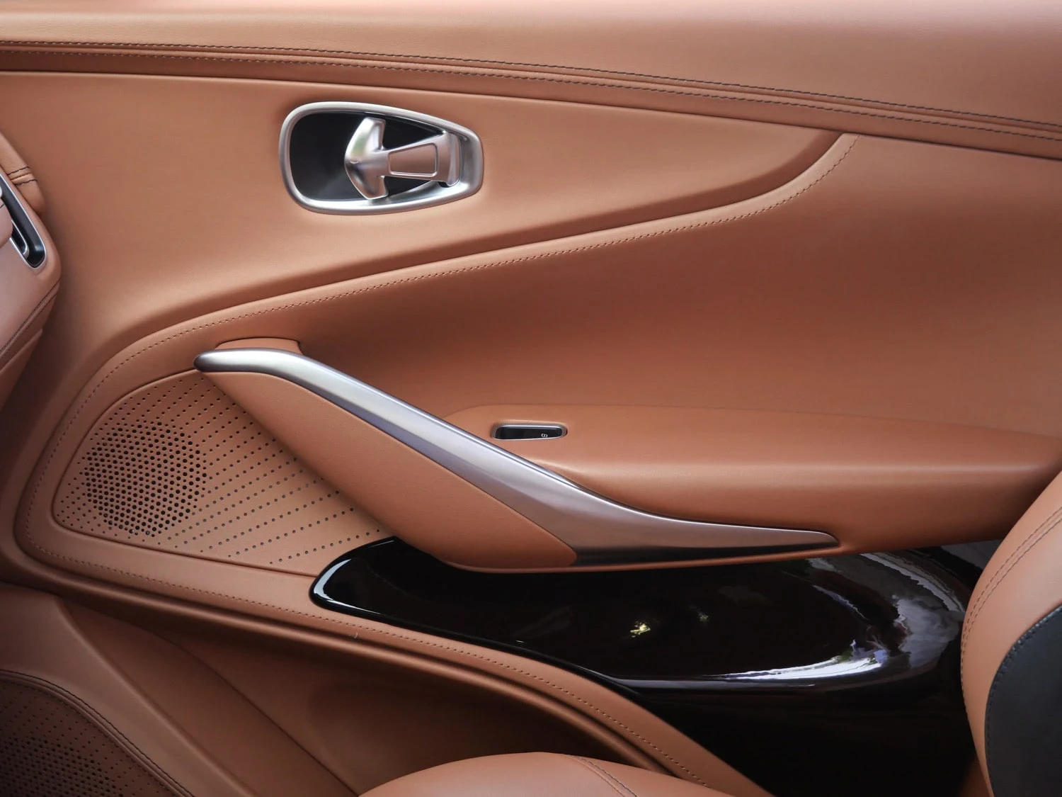 2023 Aston Martin DBX707 interior, door panel, Copper Tan Metallic