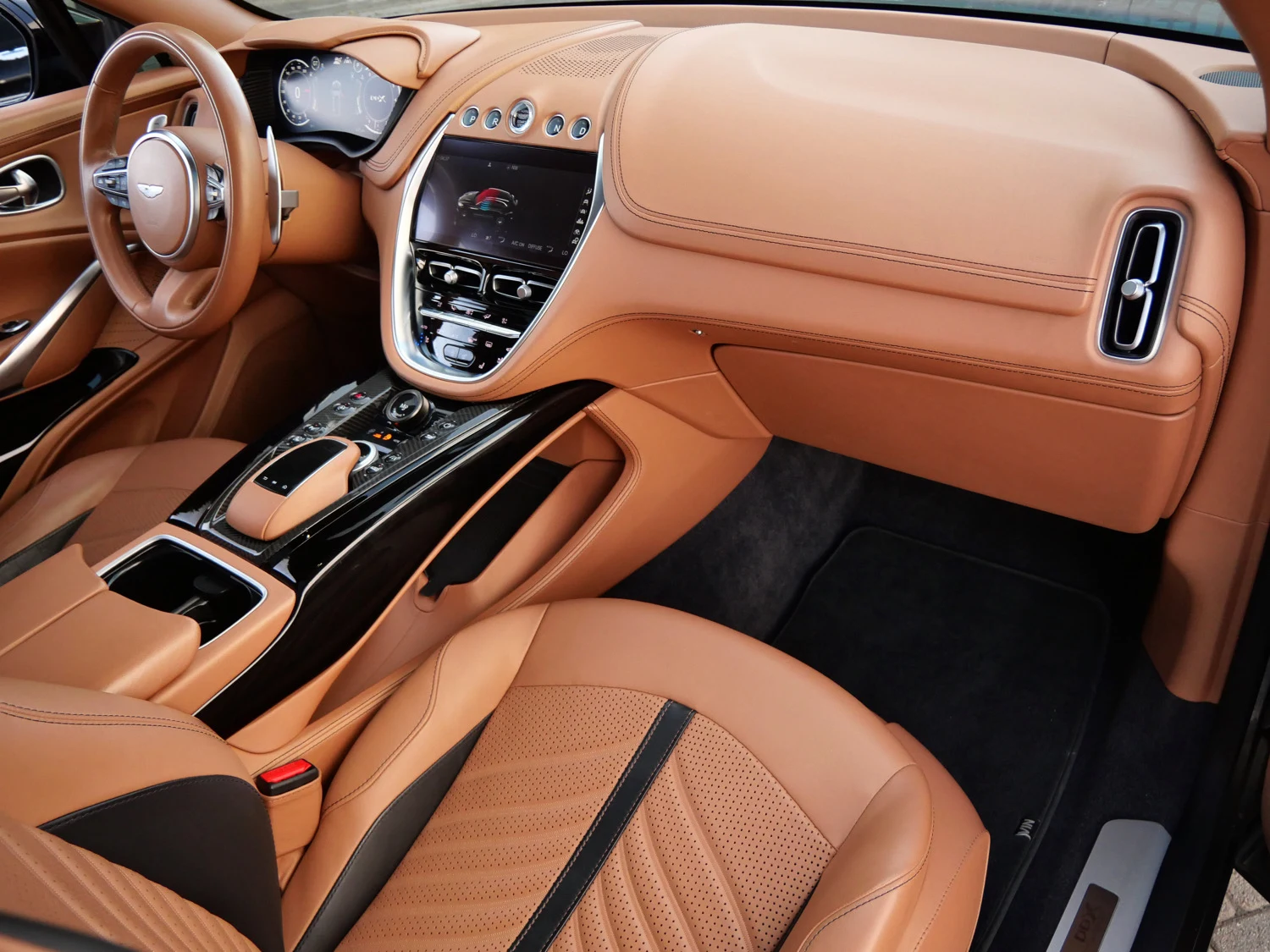 2023 Aston Martin DBX707 interior, seats, Copper Tan Metallic