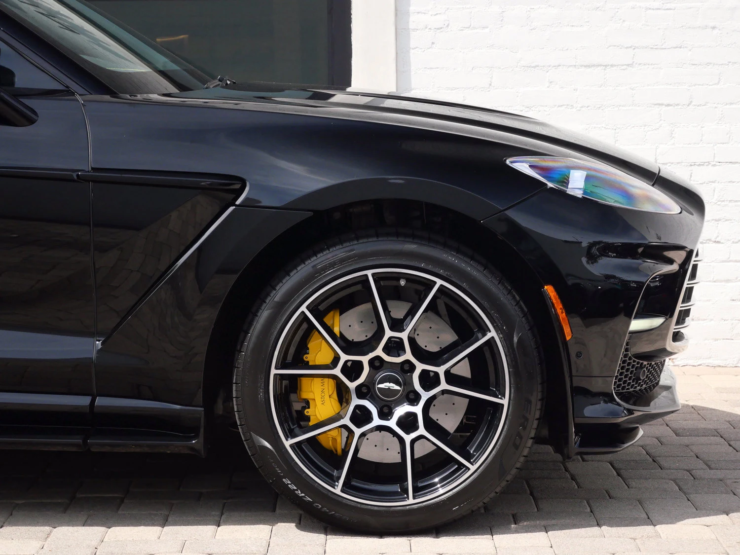 2023 Aston Martin DBX707 for sale, exterior, Black