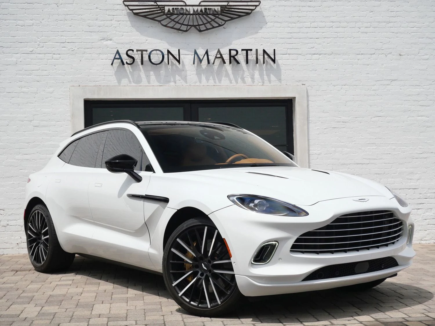 2023 Aston Martin DBX for sale in Beverly Hills, California